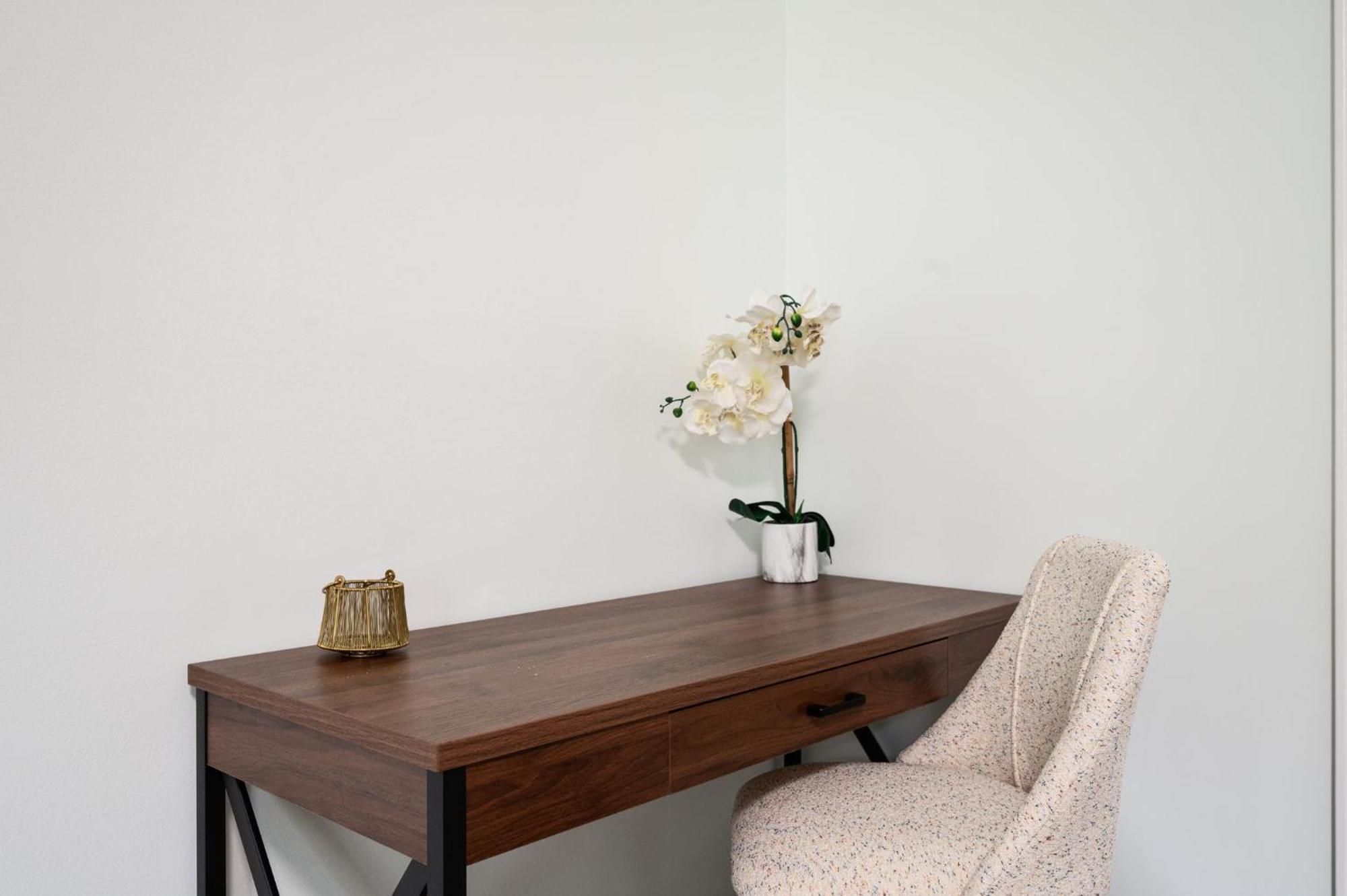 Cozy 2Bd Retreat A Short Walk To Westside Beltline Apartment Атланта Екстериор снимка