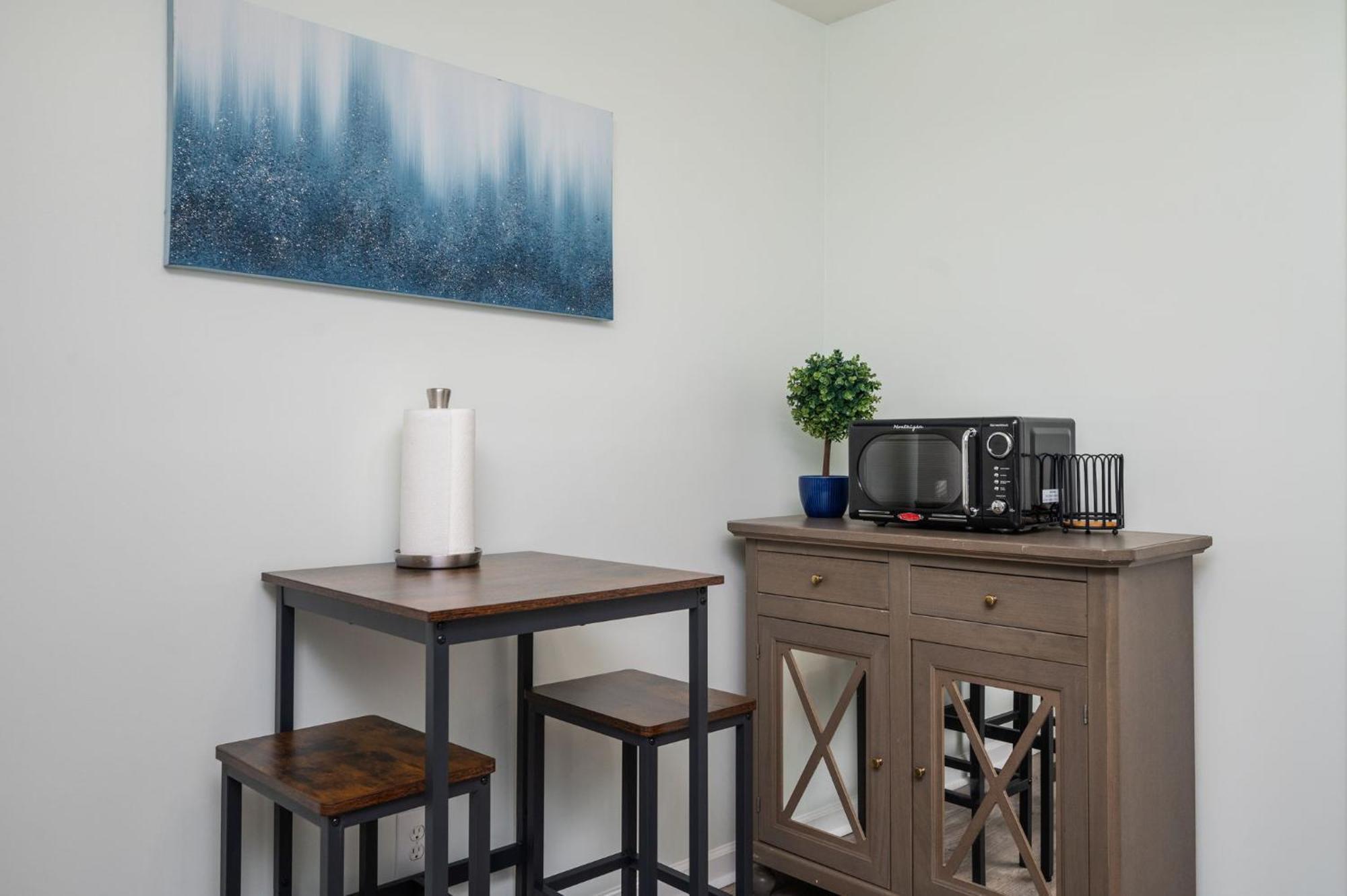 Cozy 2Bd Retreat A Short Walk To Westside Beltline Apartment Атланта Екстериор снимка
